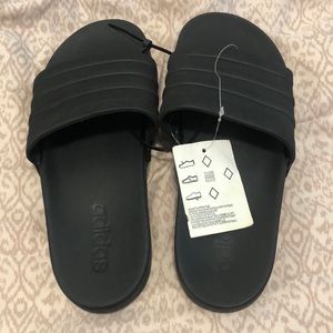 Adidas Adilette comfort sliders  size 9